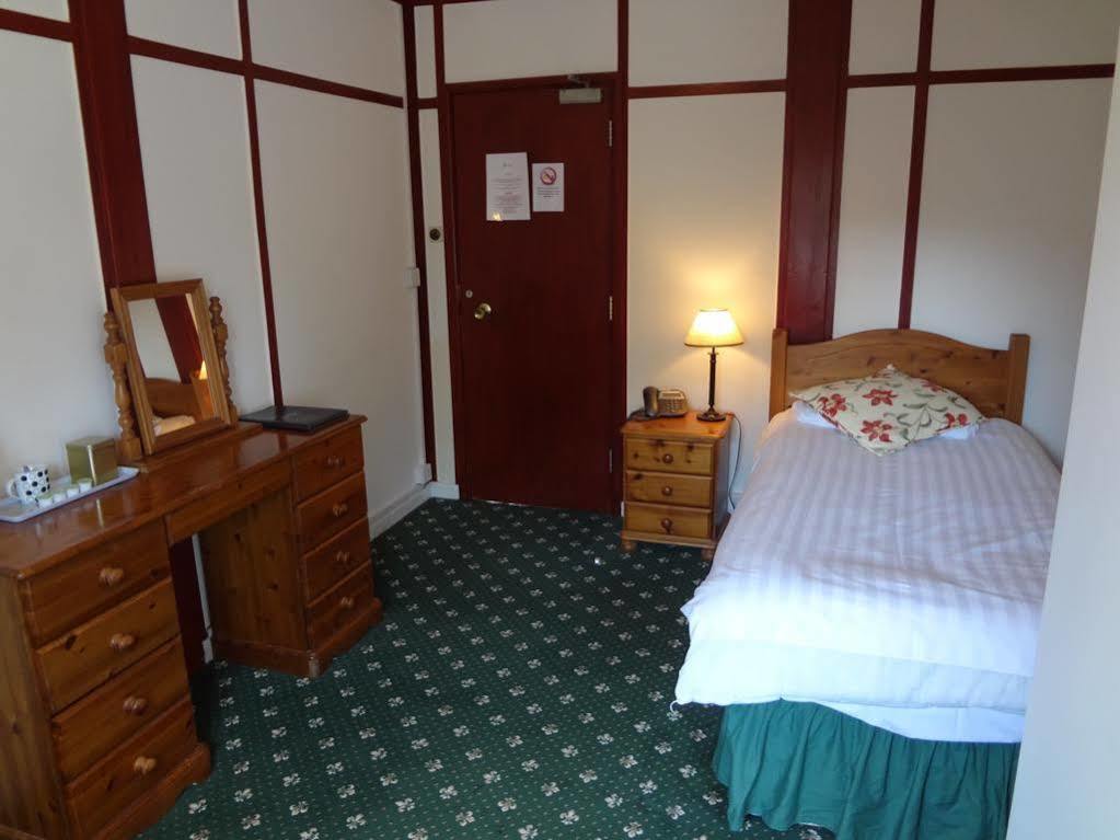 Yenton Hotel Bornemouth Extérieur photo